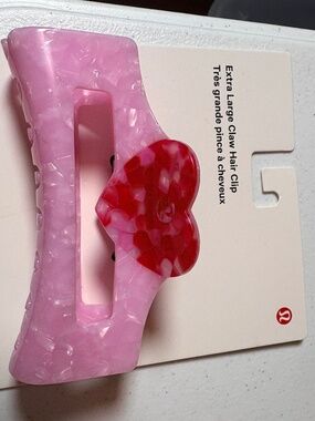 Lululemon Extra Large Claw Hair Clip.  NWT Valentines Drop